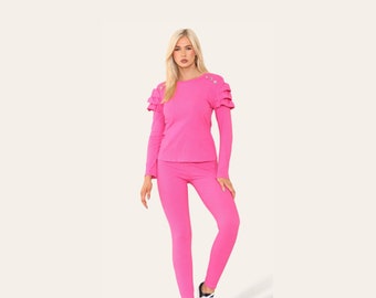 Ensemble de manches longues à volants et boutons dorés pour tenue de détente pour dames en beige, fuchsia, rouge, bleu ciel, poussiéreux, noir et gris