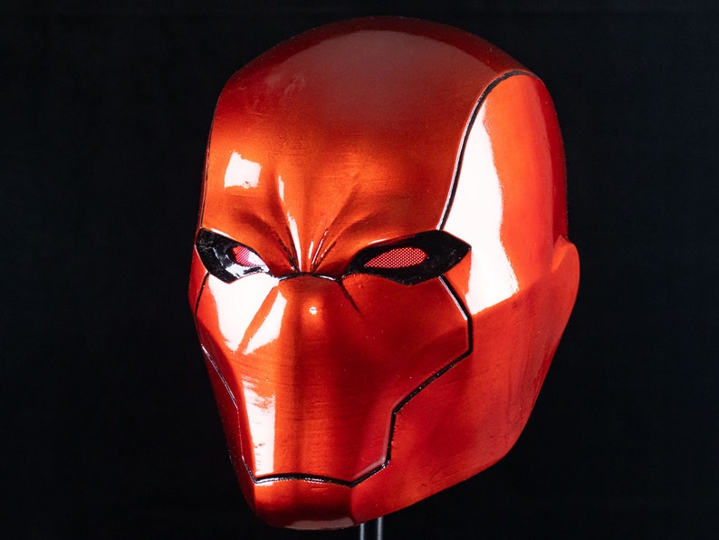 Red Hood Rebirth Helmet Jason Todd Life-size scale collectable/cosplay Painted w/LED eyes