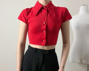 vintage 90s does 70s lipstick red dagger collar button crop top by house of field