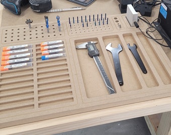 Bandeja de almacenamiento de brocas y herramientas CNC - Archivos digitales para CNC