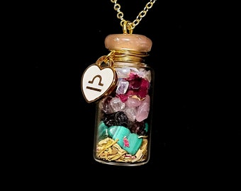 Pot de sorts d'astrologie Balance, énergie de Vénus, zodiaque, chakra du coeur, sureau, thym, rose, fleur de la passion, opalite, quartz rose, malachite