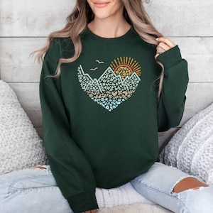 Mountain Heart Sweatshirt, Camping Sweatshirt, Mountain Silhouette Sweatshirt, Mountain Sweatshirt, Nature Sweatshirt, Sunset Sweatshirt