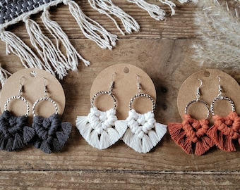 Macramé earrings/Handmade earrings/Boho earrings