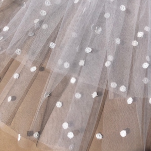White Tulle Wedding Embroidered Daisy Bridal shower or Bride Veil