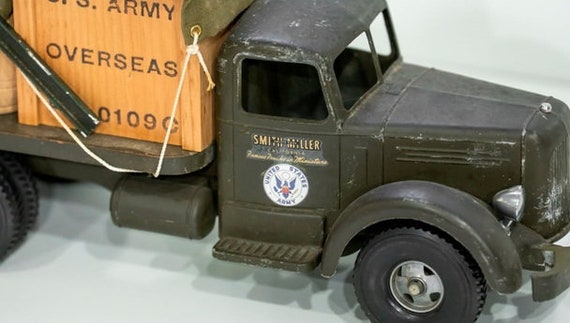 芸能人愛用のルームウェア Smith-miller US Etsy - 1950's Circa Crates With Truck Mack Army その他