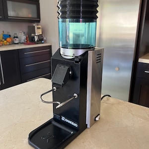 Rancilio Rocky spout with integrated lid