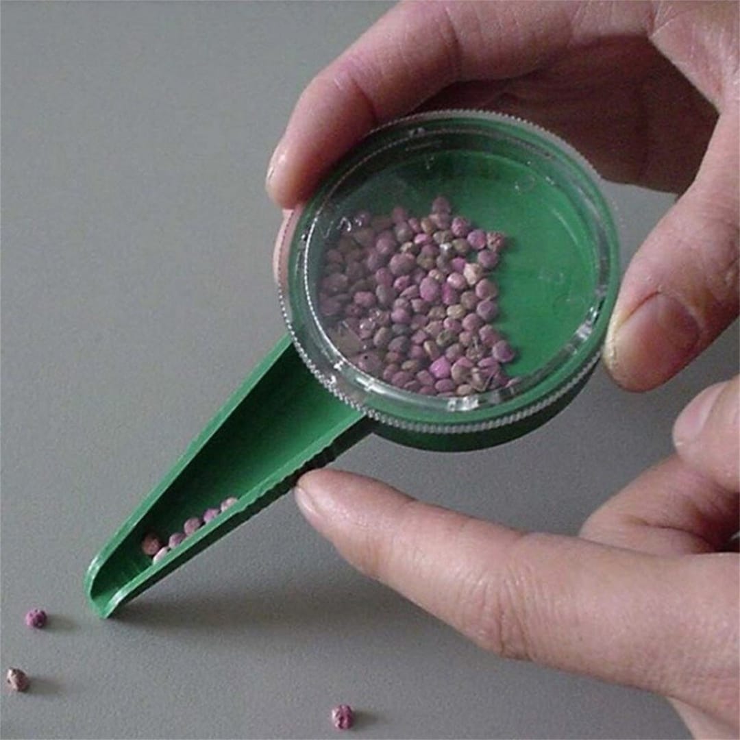 Mini Seed Dispenser Dial Adapts to Seeds of Various Sizes With 5