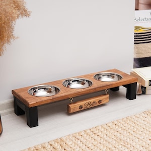 Personalisierte Schüssel, 3 Schüssel Hundefutterstation, Katzenschüsselständer, Erhöhter Haustierspender, Rustikaler Feeder im Bauernhausstil, Hundeschüssel, Haustiermöbel