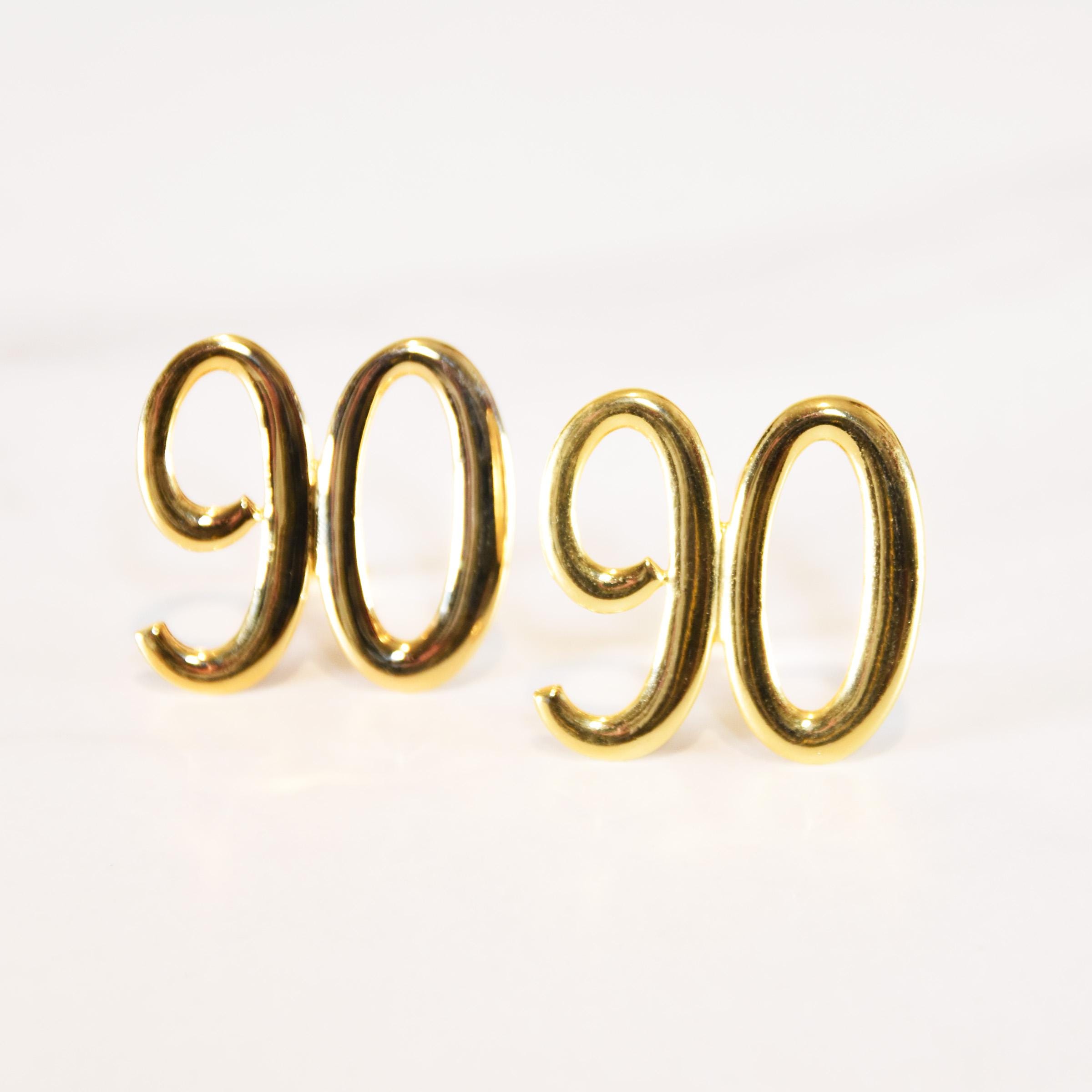 ヴィンテージ MOSCHINO クリップオンピアス：90年代 ゴールド ナンバー 