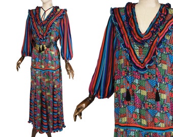 DIANE FREIS Vestido vintage de los años 80, vestido plisado con estampado de colores. Vestido vintage bohemio con patrón de patchwork.