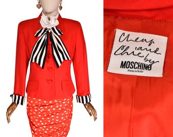 90s MOSCHINO chaqueta, vintage Moschino Cheap and Chic chaqueta roja con cuello de lazo único.