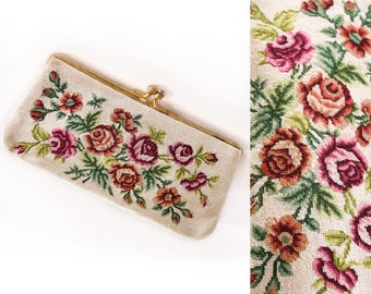 VINTAGE 50er Jahre Clutch, geblümte petit point bestickte Geldbörse, elegante Stickerei Geldbörse, 1950er Jahre antike Münztasche.