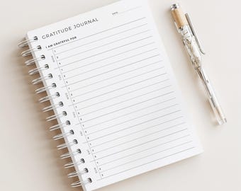 Weekly Gratitude Journal • 3 Things I'm Grateful For • 120 Pages (2+ Years Planning) • A5 Size • Printed