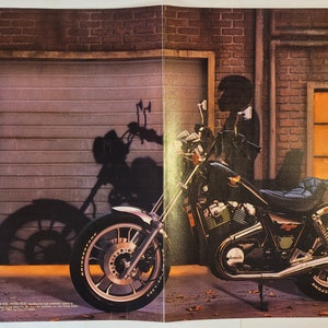 4-Page HONDA Shadow Motorcycle Magazine Advertisement (1982)