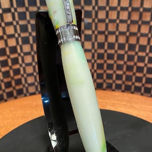 Princess Twist Pen with Swarovski Crystals
