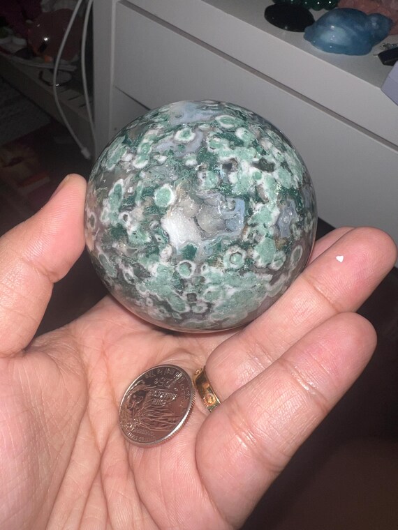 moss agate with uv rare