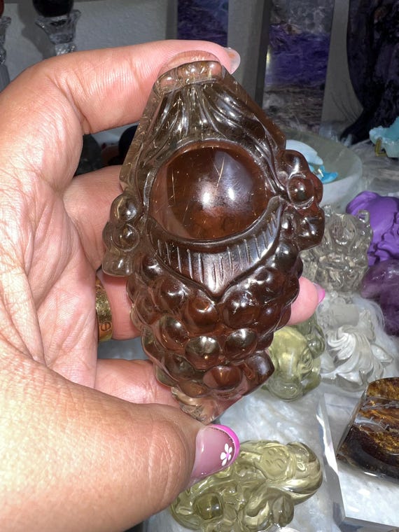 Golden rutile smokey money toad 210grams