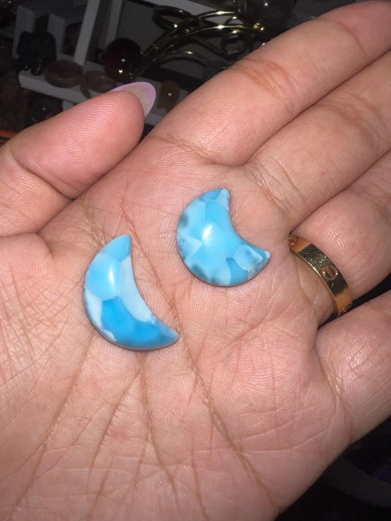 larimar moon