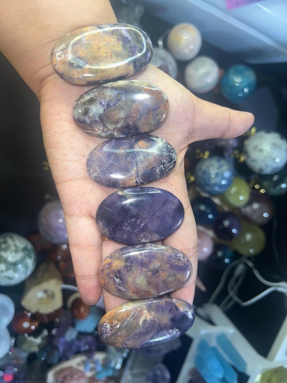 Tiffany stone palm intuitive pick all has good uv