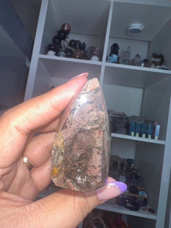 high quality garden quartz Lodolite pink garden and green with rainbows