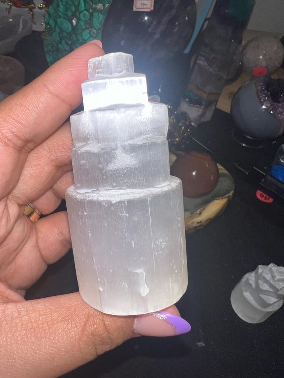 selenite mini tower  83 mm x 39 mm