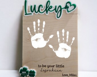 Hand or Foot Print Board for St Patrick's day, Personalized holiday craft for kids and newborns