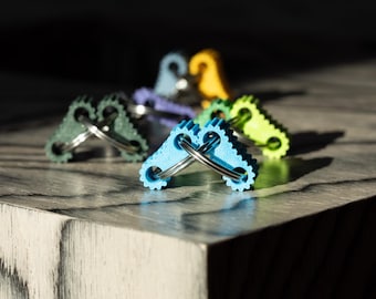 Flippi Flip Fidget, puzzle. Anti-stress gift. Silent Rotating Sensory Stim Toy. Motor, stress reliever.