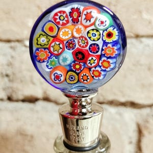 Elegant and colorful Murano glass bottle stoppers, Bouchon de bouteille en verre de Murano, Muranoglass bottle stopper
