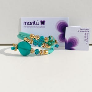 Women&#39;s bracelet with Murano glass pearls. Murano glass bracelet gift idea. Bracelet with beads on Murano glass.