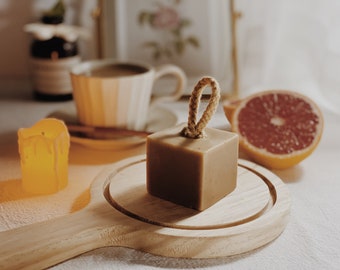 Natürliche Handgemachte, belebende Kaffeeseife, Nachhaltiges Handgemachtes Geschenk, umweltfreundliches Wellness-Geschenk