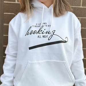 Normale hoodie met gehaakte/gebreide afbeelding