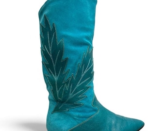 Vintage 70s 80s turkusowe włoskie zamszowe buty do połowy łydki z aplikacją 8