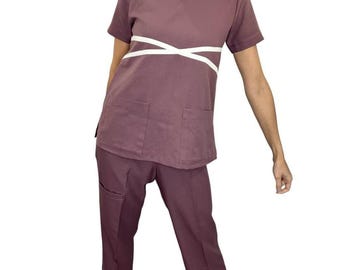 Conjunto retro de 2 piezas estilo años 60 y 70: top de manga corta de poliéster color malva de doble punto y pantalón de pierna recta.