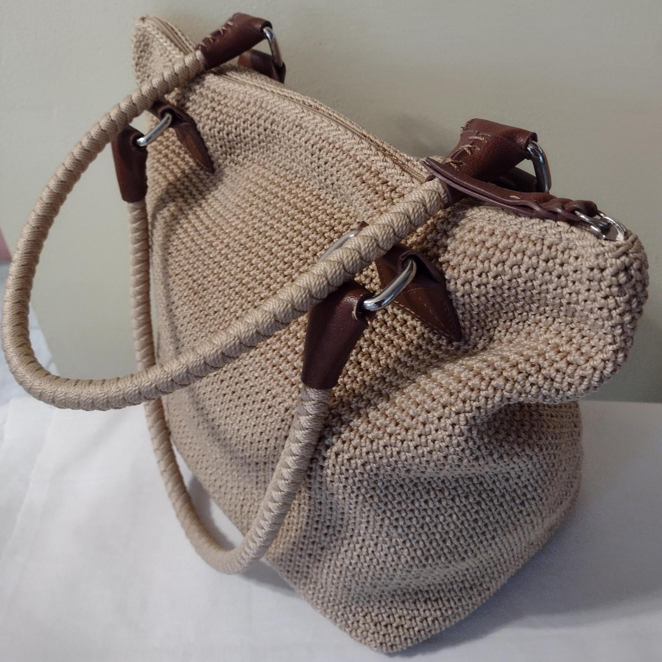 The Sak Shoulder Crochet Knit Purse. Color Tan/brown. Size 13x16