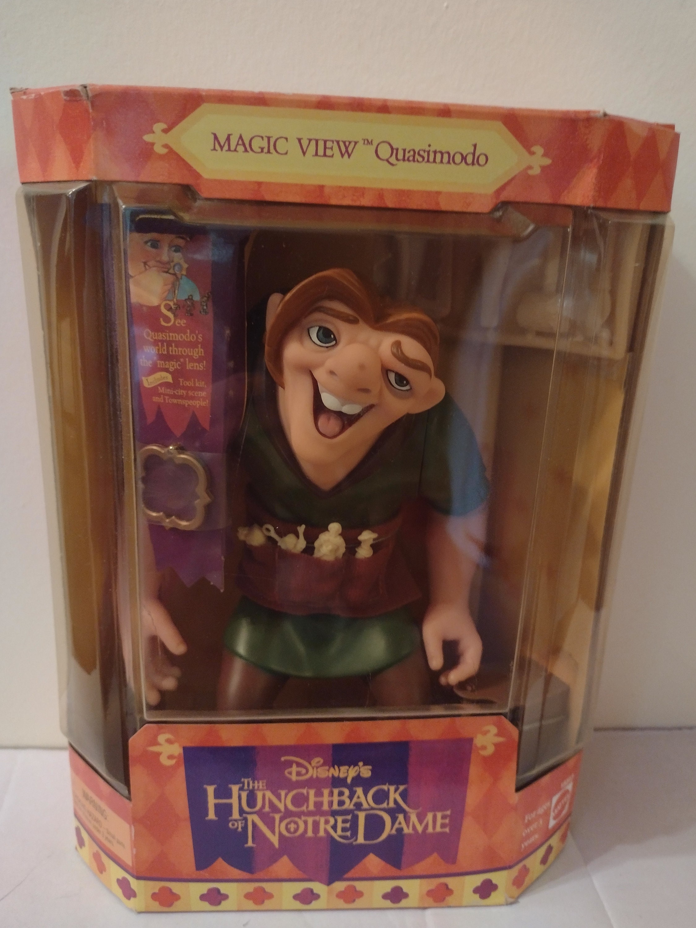 ドナルド ダック Handsome As Ever 鏡 かがみ フィギュア Vintage Disney Hunchback of Notre Dame. Magic View QUASIMODO 1995