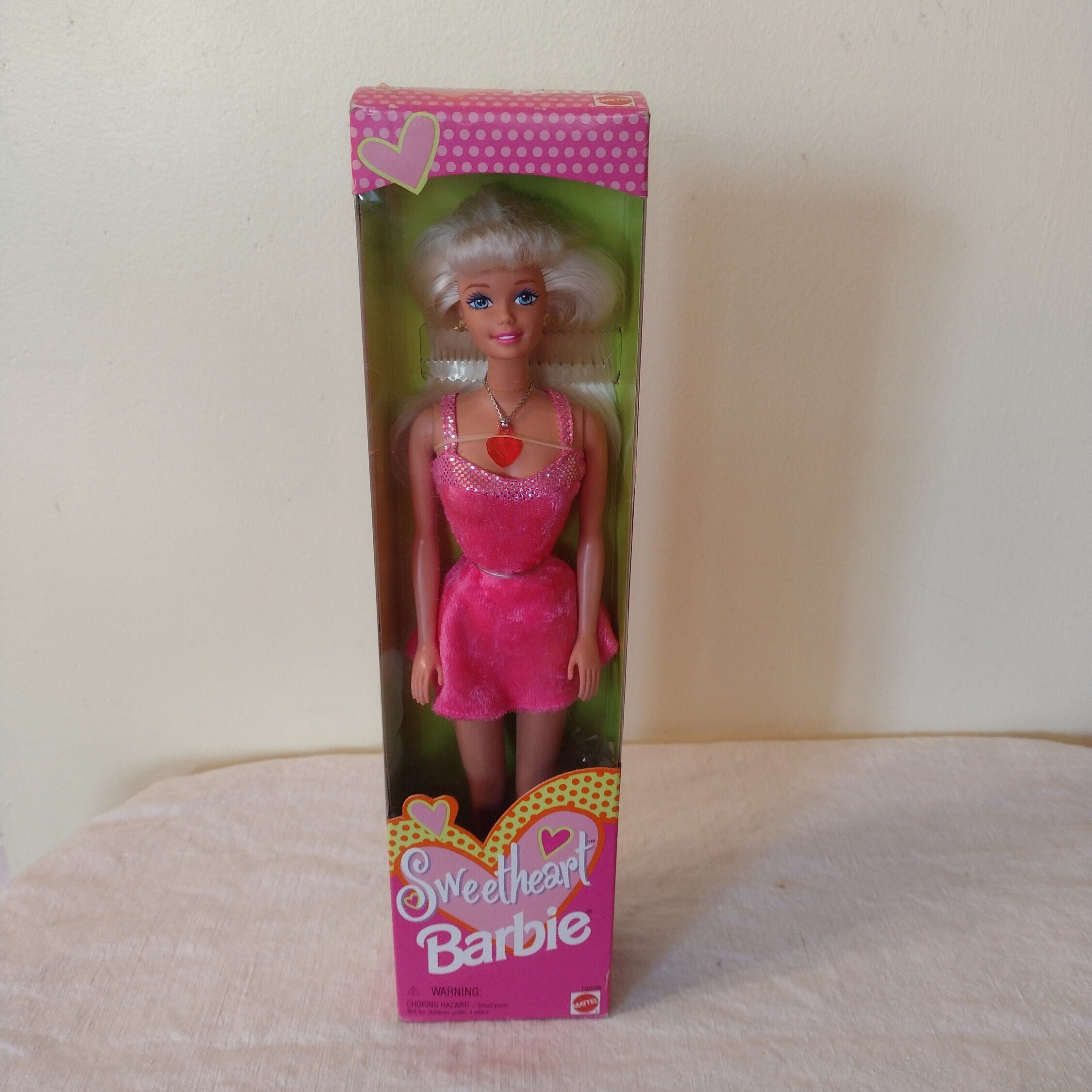 Vintage SWEETHEART BARBIE Doll. Mattel 1997. Dress in Pink. Barbie Wear A Heart Necklace and Earrings. Made in Indonesia. Etsy Canada