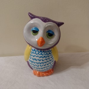 Vintage Owl Piggy Bank With Stopper. Colorful Hand painted Owl. New Condition.