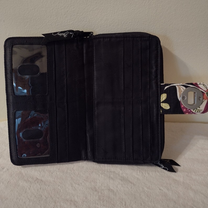 VERA BRADLEY, Floral, Multi Purpose Wallet. Wallet Can Hold 14 Cards