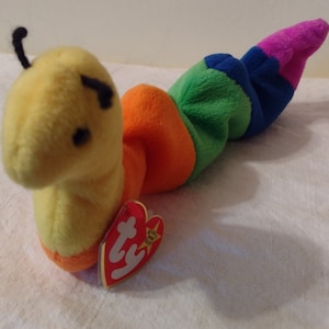 Vintage Inchworm TY Beanie Babies Collection. Retired Beanie. Rare Find. PVC Pellets.  DOB 9/3/1995. # 4044. Handmade In China.