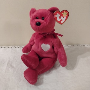 Vintage Pink Valentina Bear Year 1999. TY Beanie Babies Collection. DOB February 14, 1998. Size 9X8.