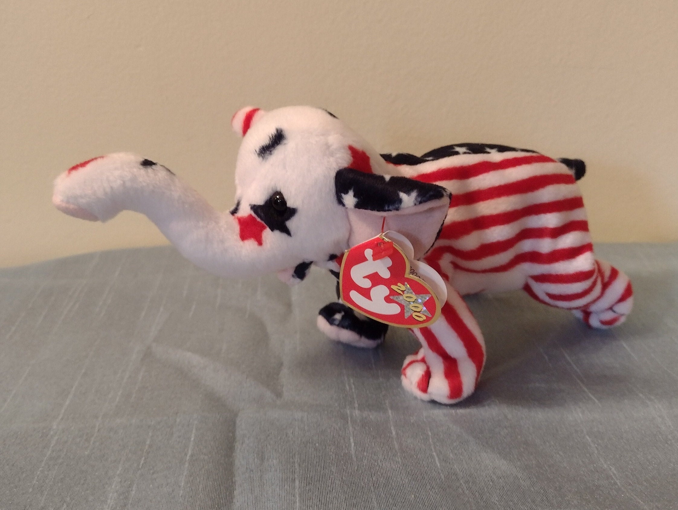 Vintage TY RIGHTY Elephant Beanie Babies Collection 2000. DOB July