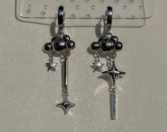 Star Rain Dangle Earrings | Hypoallergenic Mismatched Grunge Jewelry