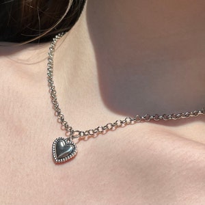 Thick heart necklace | grunge jewelry hypoallergenic y2k goth edgy alt fairy beaded coquette punk cute minimalist chain cyber star