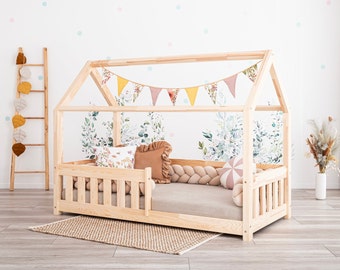 Cama Montessori Casita – ENVÍO RÁPIDO - Cama infantil Meli con barandilla de seguridad, madera natural, diseño escandinavo
