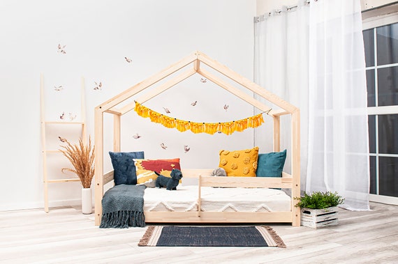 Lit Cabane 70x140 pour Enfants - Qualité, Sécurité et Un Moment