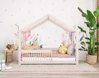 Cama infantil Montessori con forma de bisbita pintada a mano y barandilla de seguridad – Muebles infantiles de estilo escandinavo