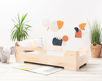 Litera Montessori Tikka para niños – Madera natural, muebles infantiles de inspiración escandinava.