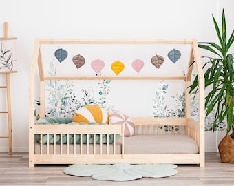 House bed children's bed with round railings, house bed with fall protection, Lit Cabane Meli