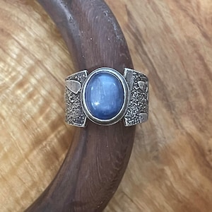 Sterling Silver and Kyanite Ring