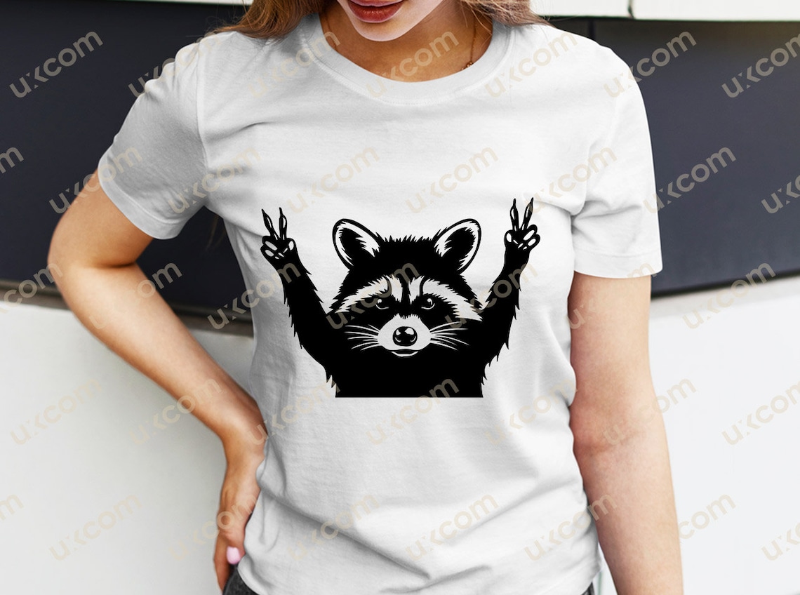 Racoon Sign Language Raccoon Peace Funny Raccoon V Sign Commercial Cute Racoon Victoria ...